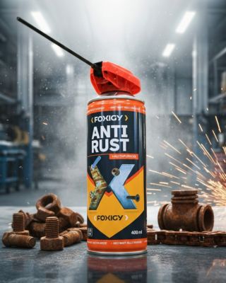 Z hrdze na pohyb za pár sekúnd. Nastriekaj, počkaj 10–30 s, uvoľni. Bonus: vytláča vlhkosť a nechá ochranný film – ideálne...